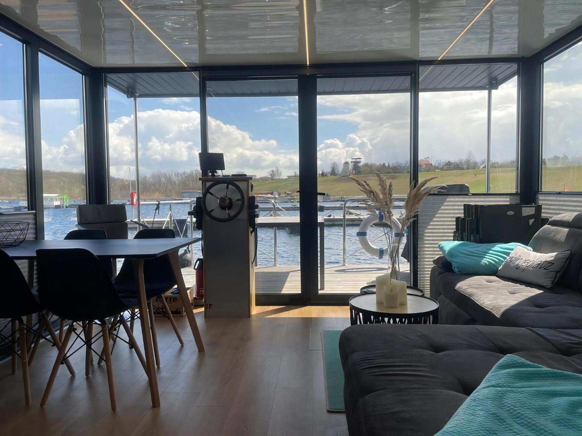 Hausboot Schiff Fuer 4 Personen Ca, 33 M Sup2 In Braunsbedra, Sachsen Anhalt Halle Saale Unstrut Region Dış mekan fotoğraf
